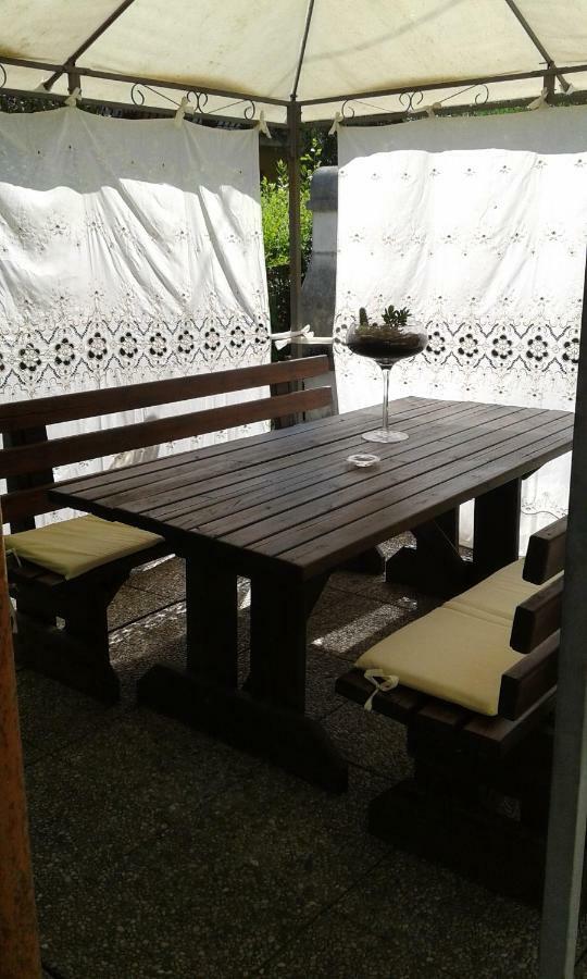 Da Lilly Apartment ลุคคา ภายนอก รูปภาพ